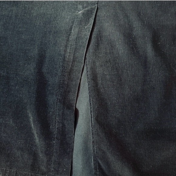 Eddie Bauer Classic 1990’s Black Corduroy Skirt - Picture 5 of 9